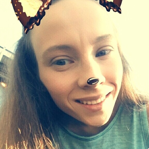 Meet your Posher, Deborah - Picture 1 of 1